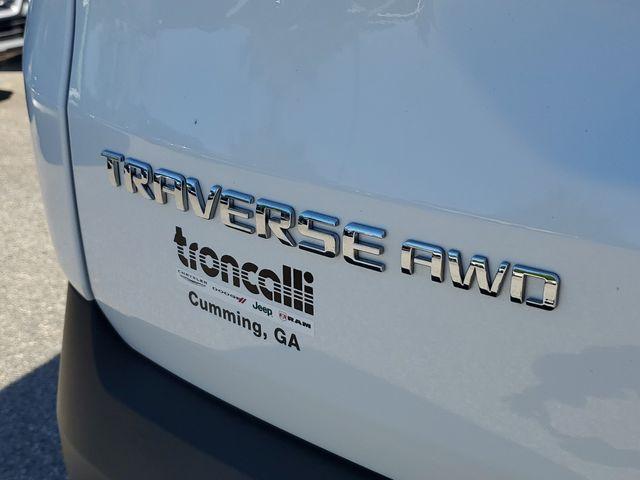 used 2023 Chevrolet Traverse car, priced at $32,850