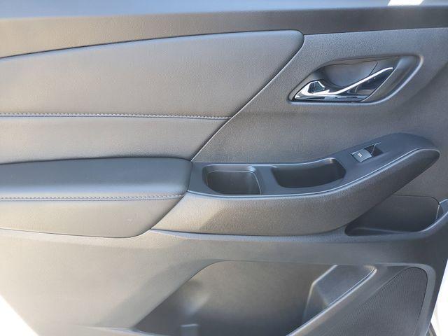 used 2023 Chevrolet Traverse car, priced at $32,850