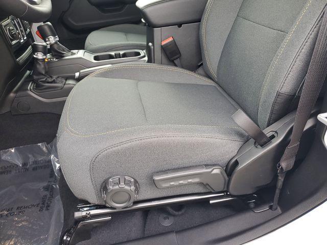 new 2026 Jeep Wrangler car, priced at $42,085