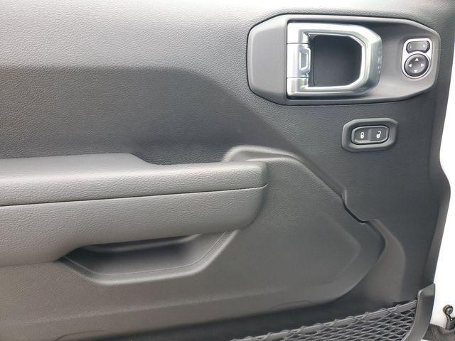 new 2026 Jeep Wrangler car, priced at $42,085