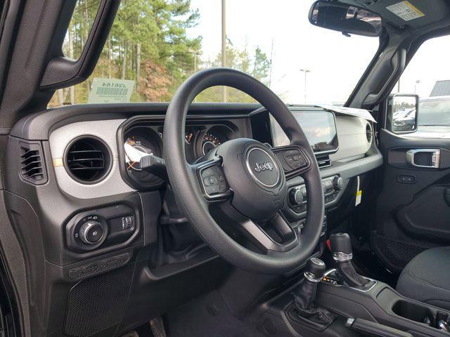 new 2026 Jeep Wrangler car, priced at $33,924