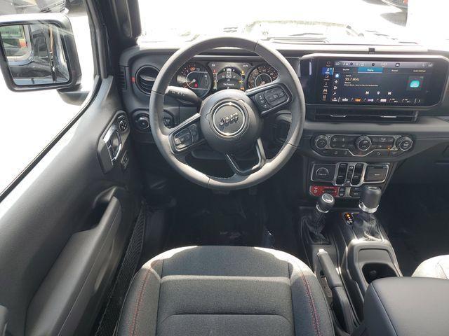 new 2025 Jeep Wrangler car, priced at $53,272
