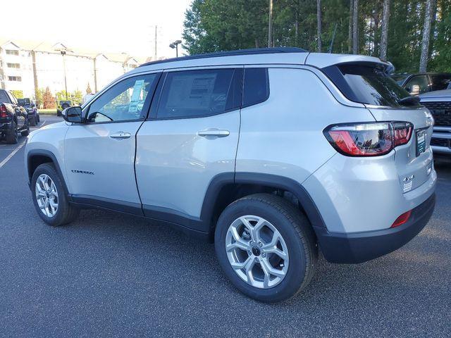 new 2025 Jeep Compass car, priced at $26,721