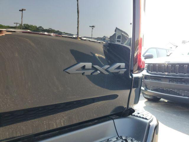 new 2025 Ram 1500 car, priced at $61,097