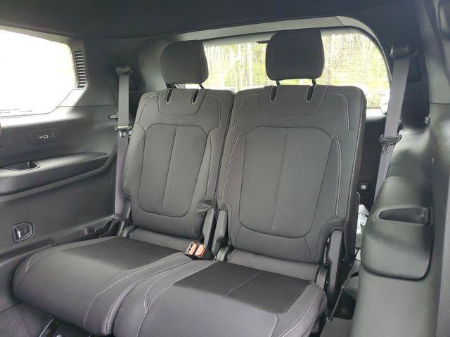 new 2025 Jeep Grand Cherokee L car, priced at $39,619