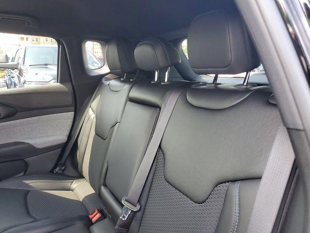 new 2025 Jeep Compass car, priced at $25,934
