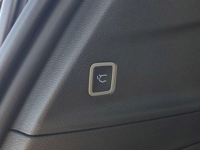 new 2026 Chrysler Pacifica car, priced at $46,710