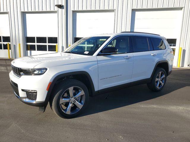 new 2025 Jeep Grand Cherokee L car, priced at $48,075