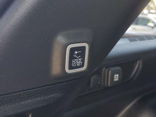 used 2025 Jeep Grand Cherokee car, priced at $37,975