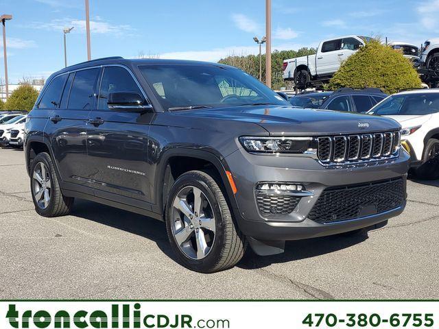 used 2025 Jeep Grand Cherokee car, priced at $37,975