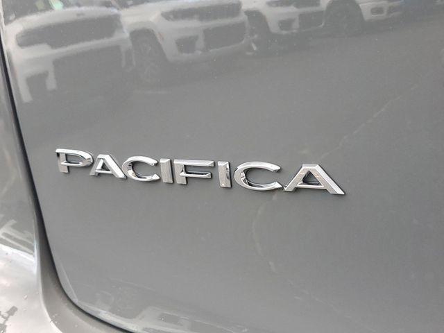 new 2025 Chrysler Pacifica car, priced at $44,371