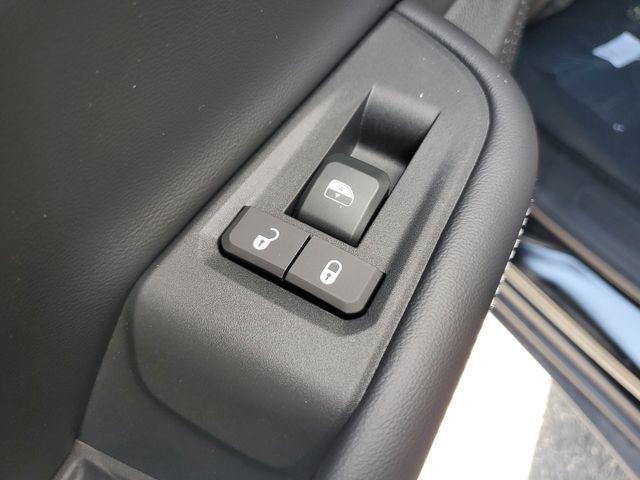 new 2025 Jeep Grand Cherokee car, priced at $41,877