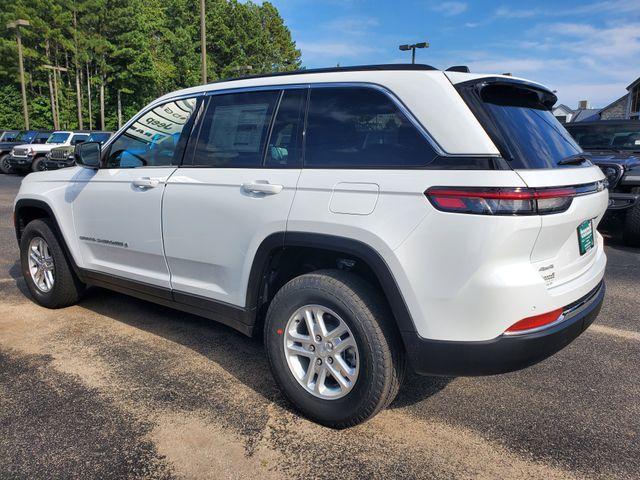 new 2025 Jeep Grand Cherokee car, priced at $33,324