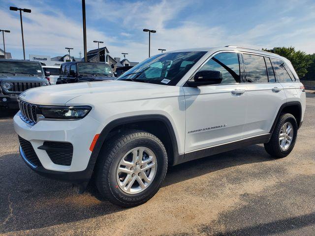new 2025 Jeep Grand Cherokee car, priced at $33,324