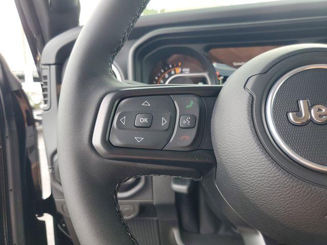 new 2025 Jeep Gladiator car, priced at $51,751