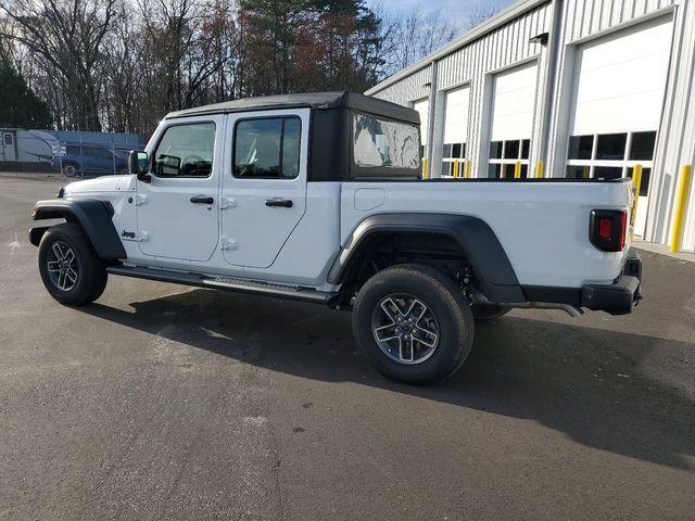 new 2025 Jeep Gladiator car, priced at $37,046