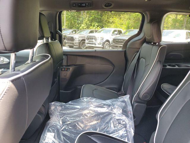 new 2025 Chrysler Pacifica car, priced at $49,934