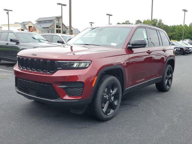 new 2023 Jeep Grand Cherokee car, priced at $43,025