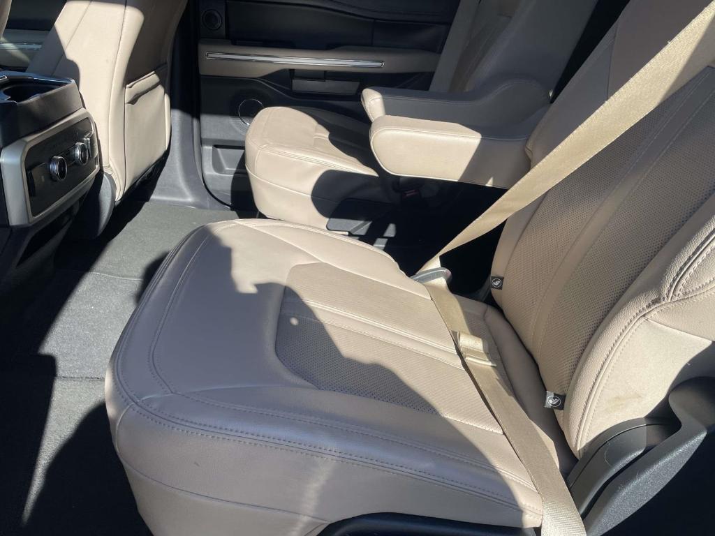 used 2023 Ford Expedition car, priced at $40,835