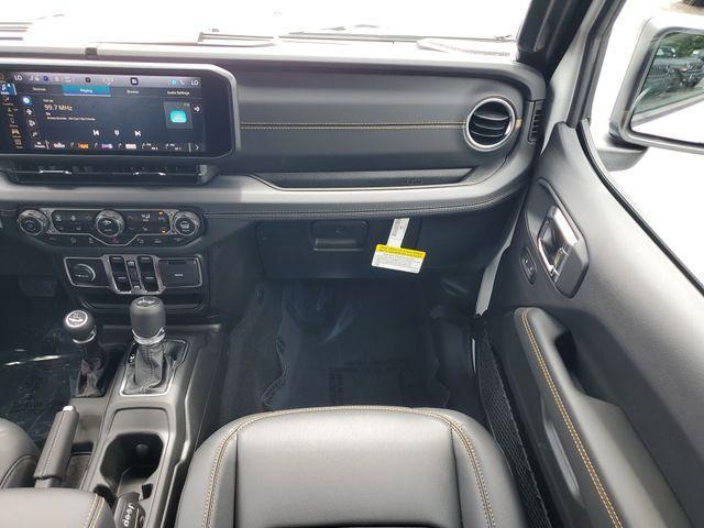 new 2025 Jeep Wrangler car, priced at $54,156