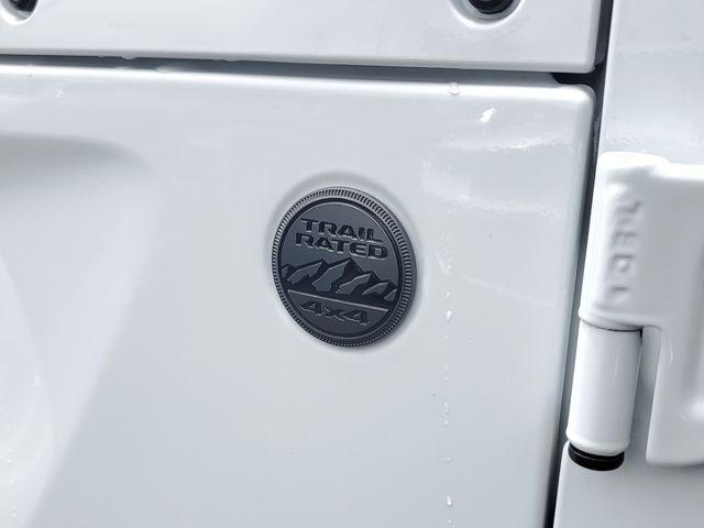 new 2025 Jeep Wrangler car, priced at $54,156
