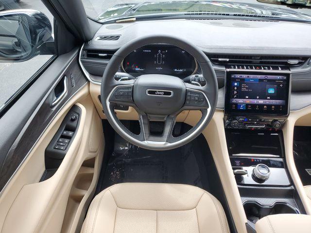 new 2025 Jeep Grand Cherokee L car, priced at $49,041