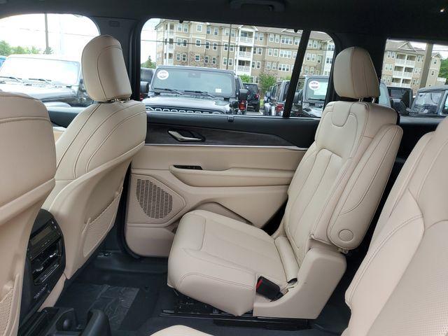 new 2025 Jeep Grand Cherokee L car, priced at $49,041