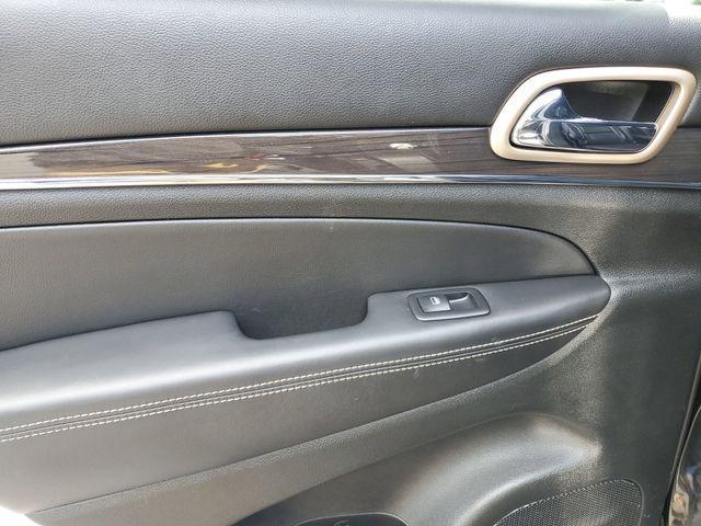 used 2015 Jeep Grand Cherokee car, priced at $17,498