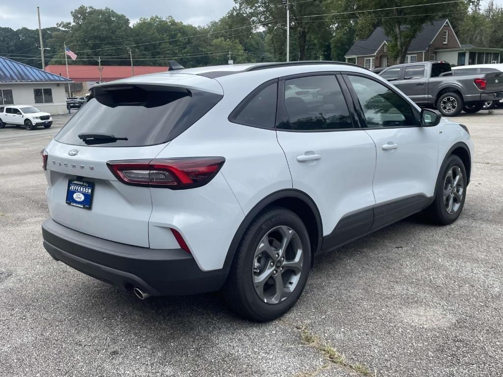 used 2025 Ford Escape car, priced at $22,925