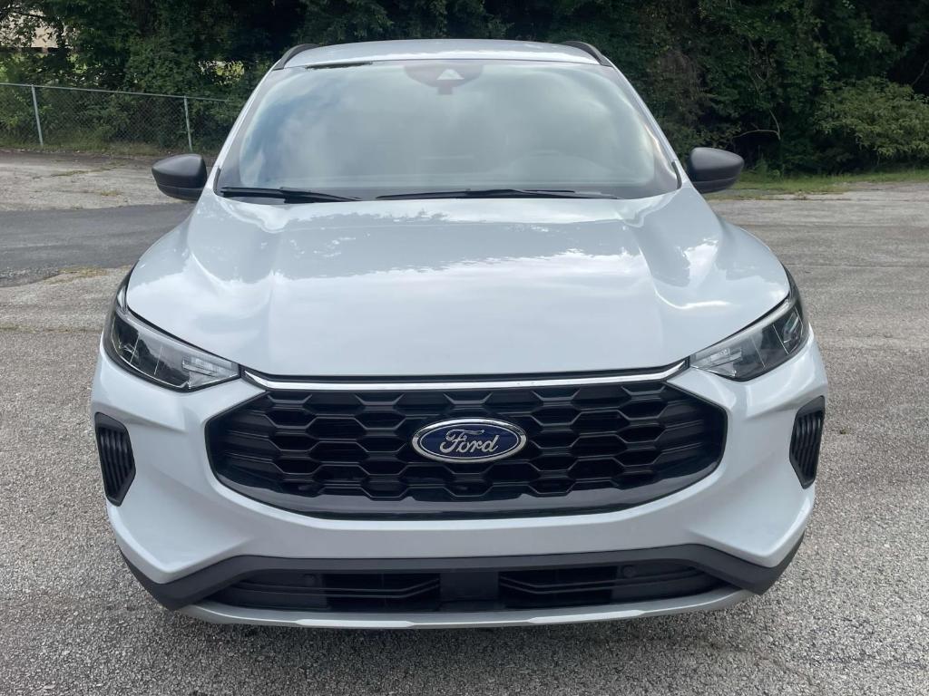 used 2025 Ford Escape car, priced at $22,925