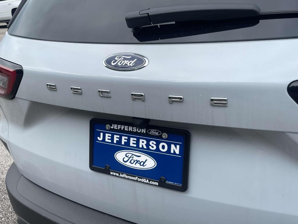 used 2025 Ford Escape car, priced at $22,925