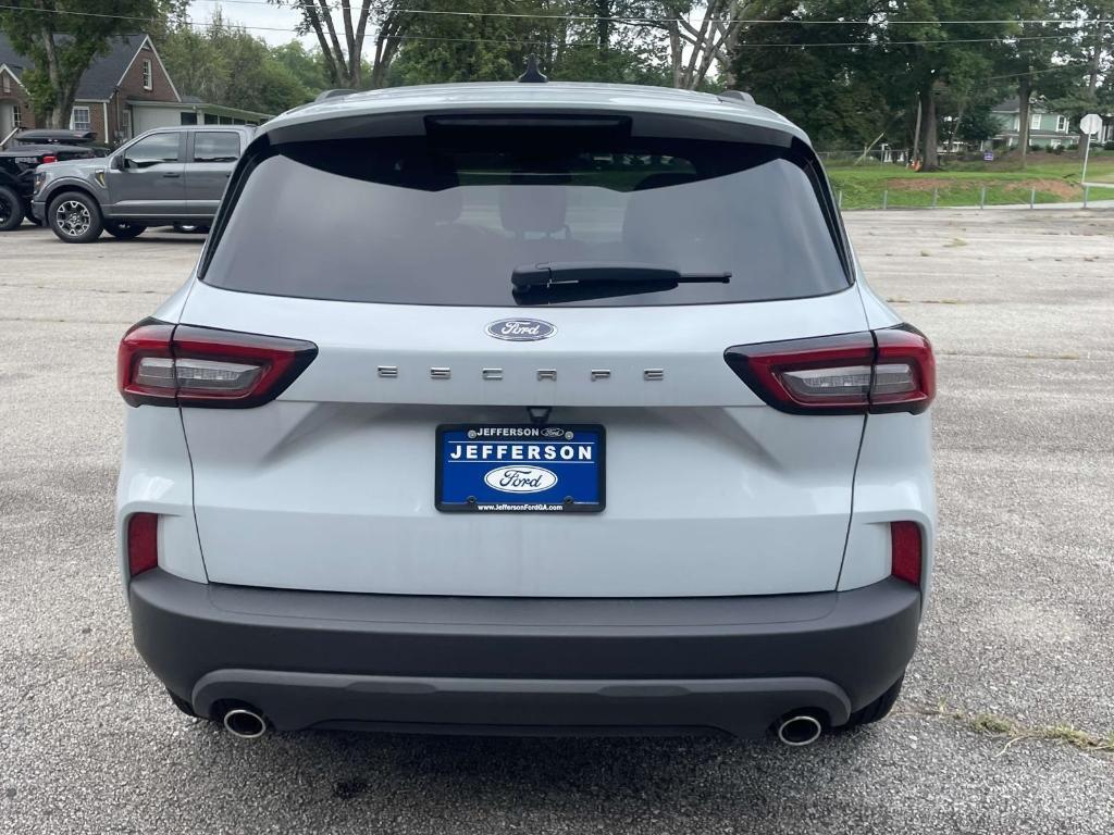 used 2025 Ford Escape car, priced at $22,925