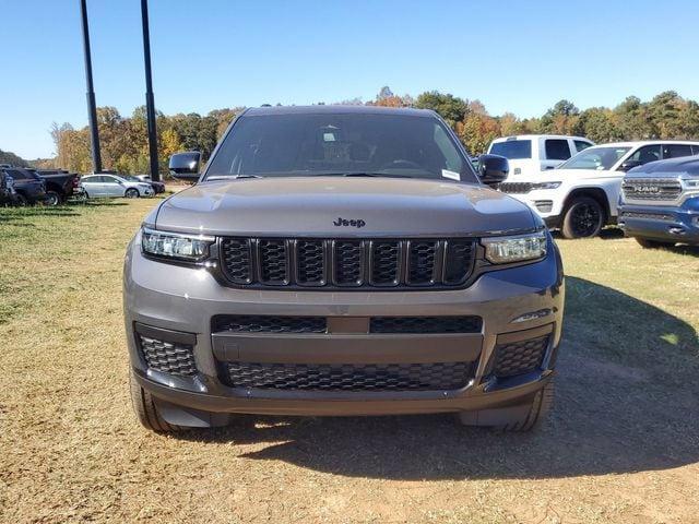 new 2024 Jeep Grand Cherokee L car, priced at $42,860