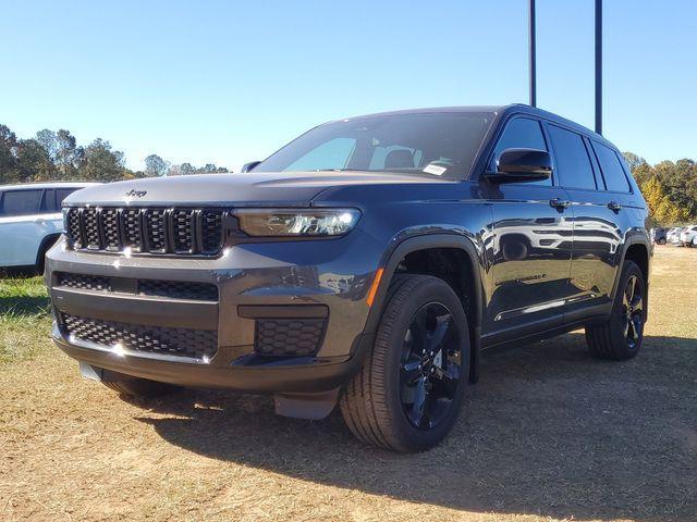 new 2024 Jeep Grand Cherokee L car, priced at $42,860