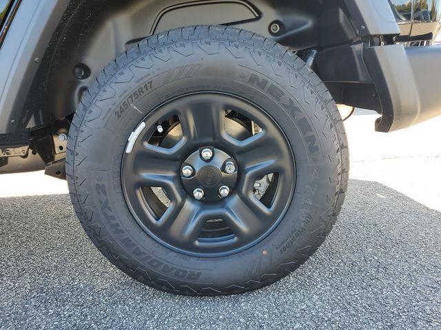 new 2026 Jeep Wrangler car, priced at $38,223