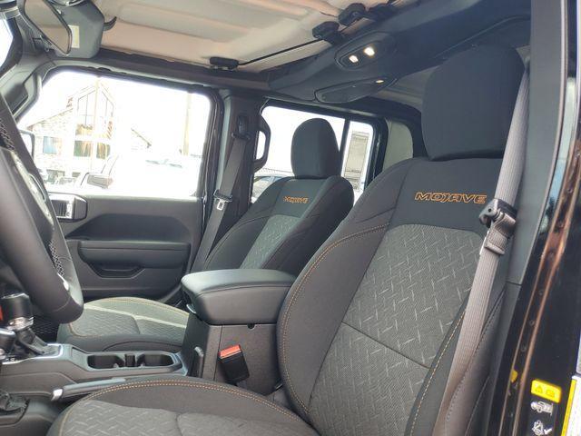 new 2025 Jeep Gladiator car, priced at $44,901