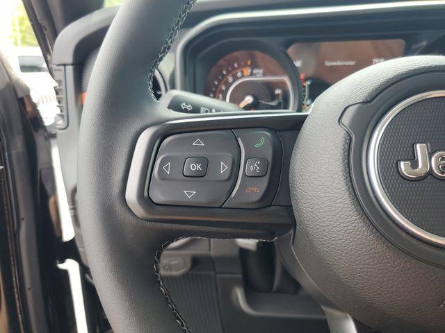 new 2025 Jeep Gladiator car, priced at $44,901