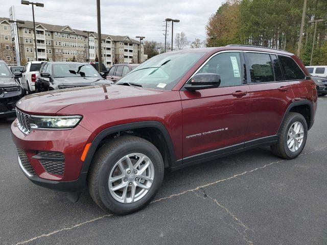 new 2025 Jeep Grand Cherokee car, priced at $37,970