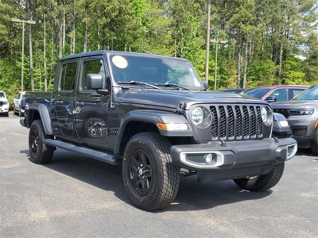 used 2021 Jeep Gladiator car, priced at $31,595