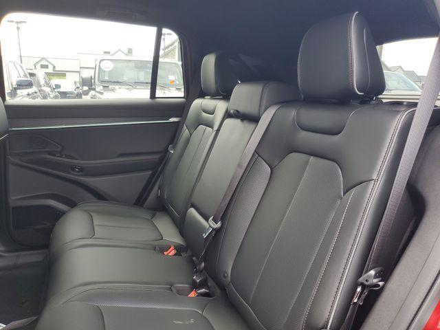 new 2025 Jeep Wagoneer S car, priced at $48,122