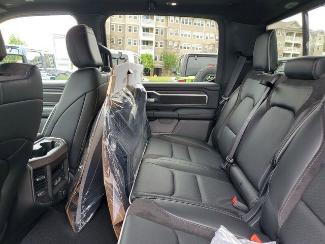 new 2025 Ram 1500 car, priced at $60,672