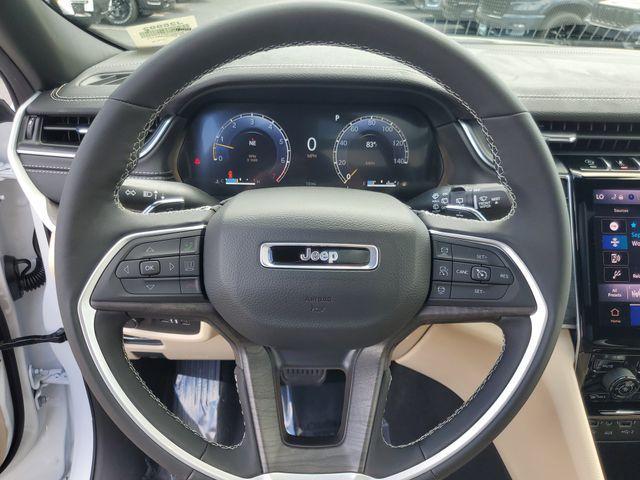 new 2025 Jeep Grand Cherokee car, priced at $42,828