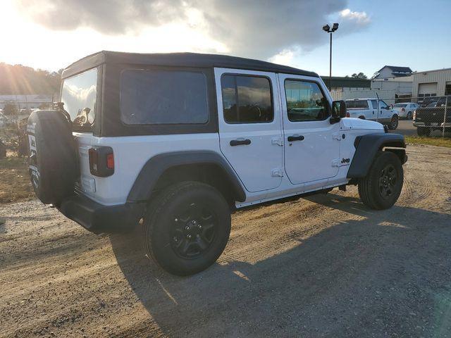 new 2025 Jeep Wrangler car, priced at $37,080