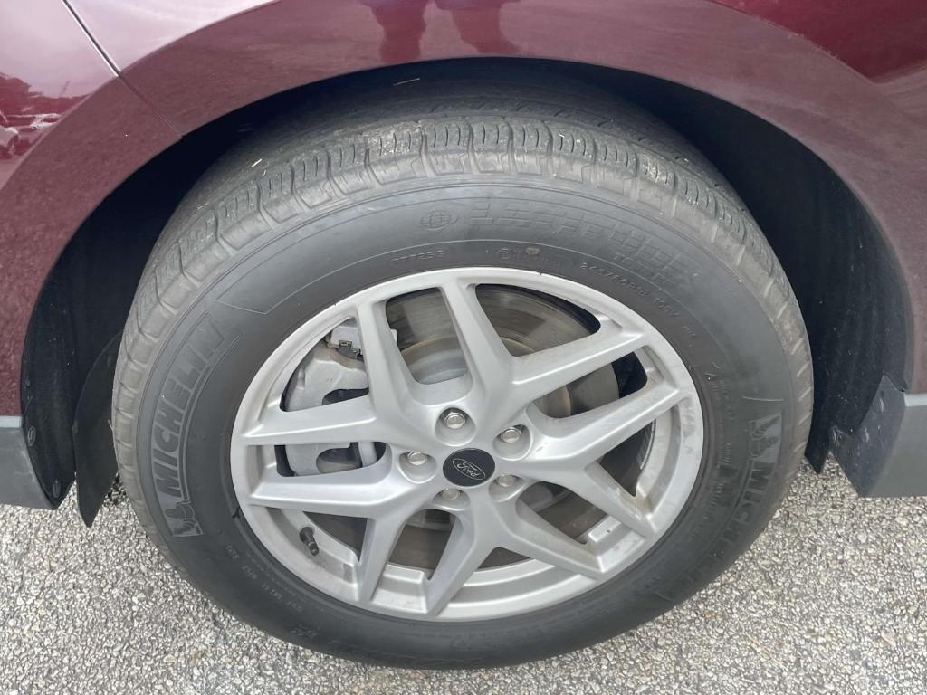 used 2024 Ford Edge car, priced at $20,354