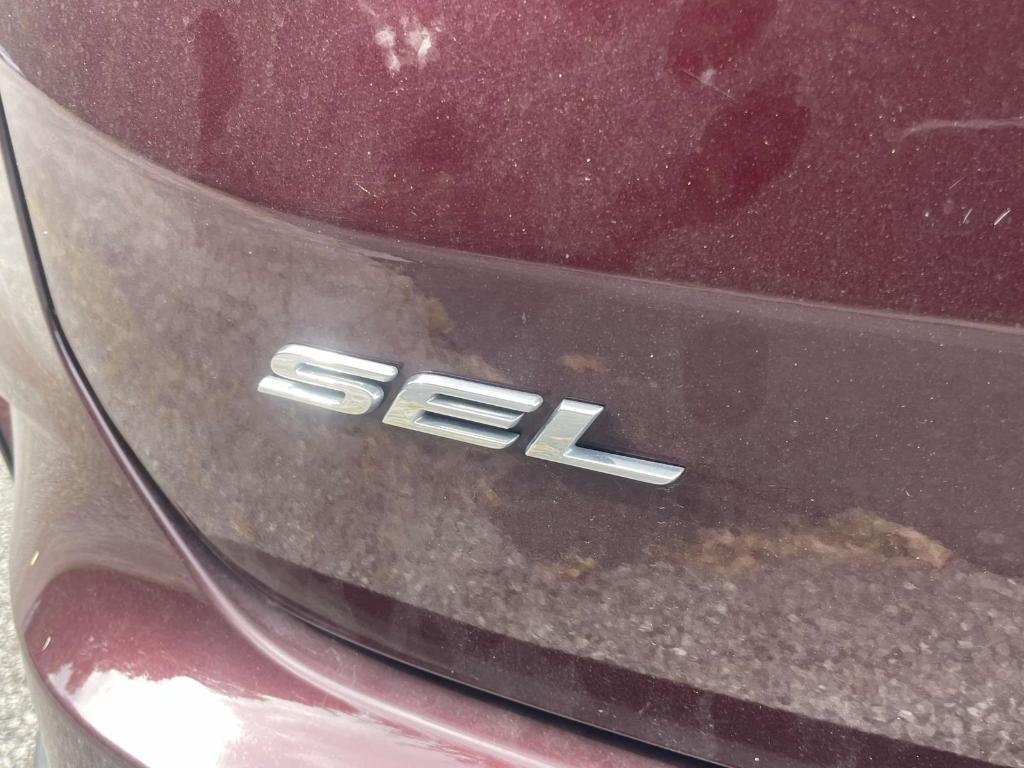 used 2024 Ford Edge car, priced at $20,354
