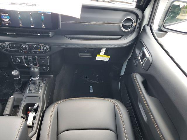 new 2025 Jeep Wrangler car, priced at $51,350