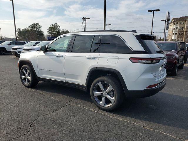 new 2025 Jeep Grand Cherokee car, priced at $48,610