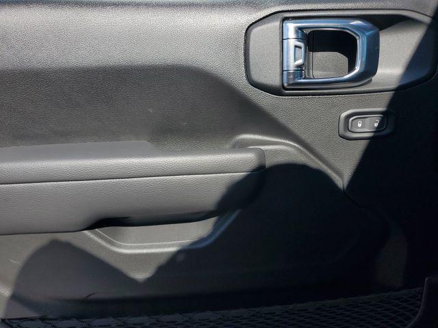 new 2026 Jeep Wrangler car, priced at $35,981