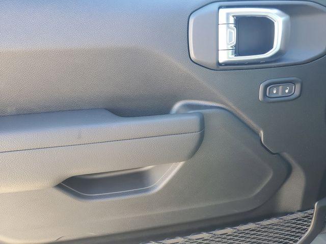 new 2026 Jeep Wrangler car, priced at $38,223