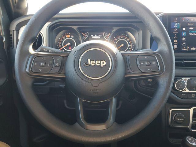 new 2026 Jeep Wrangler car, priced at $38,223